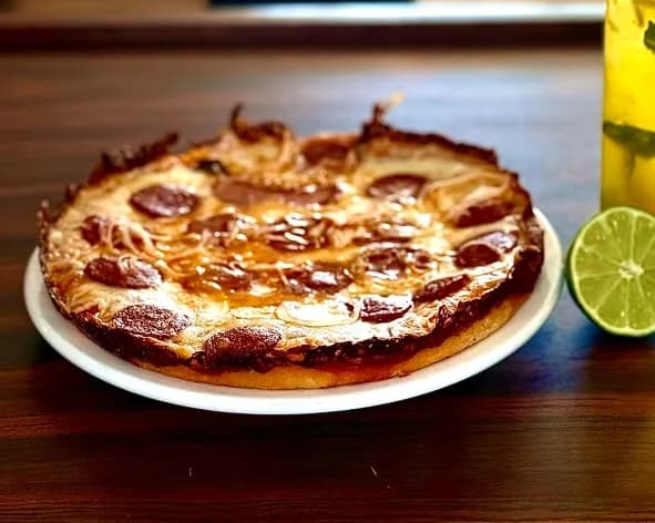 Individual Cuban-style pizza